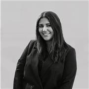 Elève avocate spécialisée en droit public propose des cours pour maîtriser la méthodologie juridique et les fondamentaux : aide à